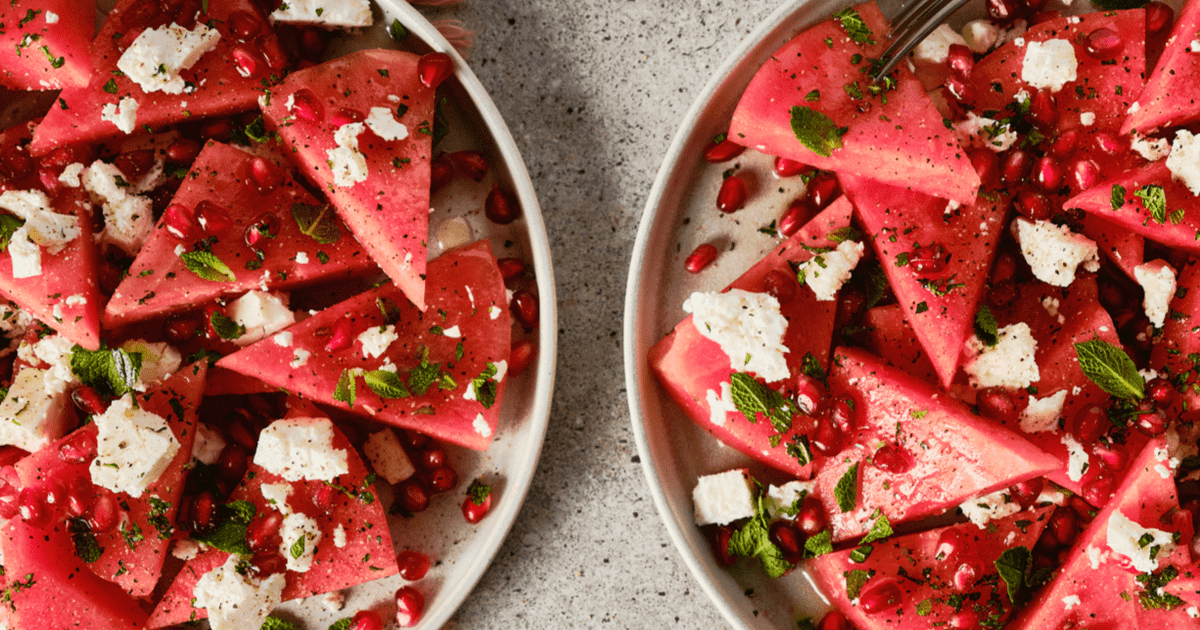 How to cut a watermelon: our tried and tested method