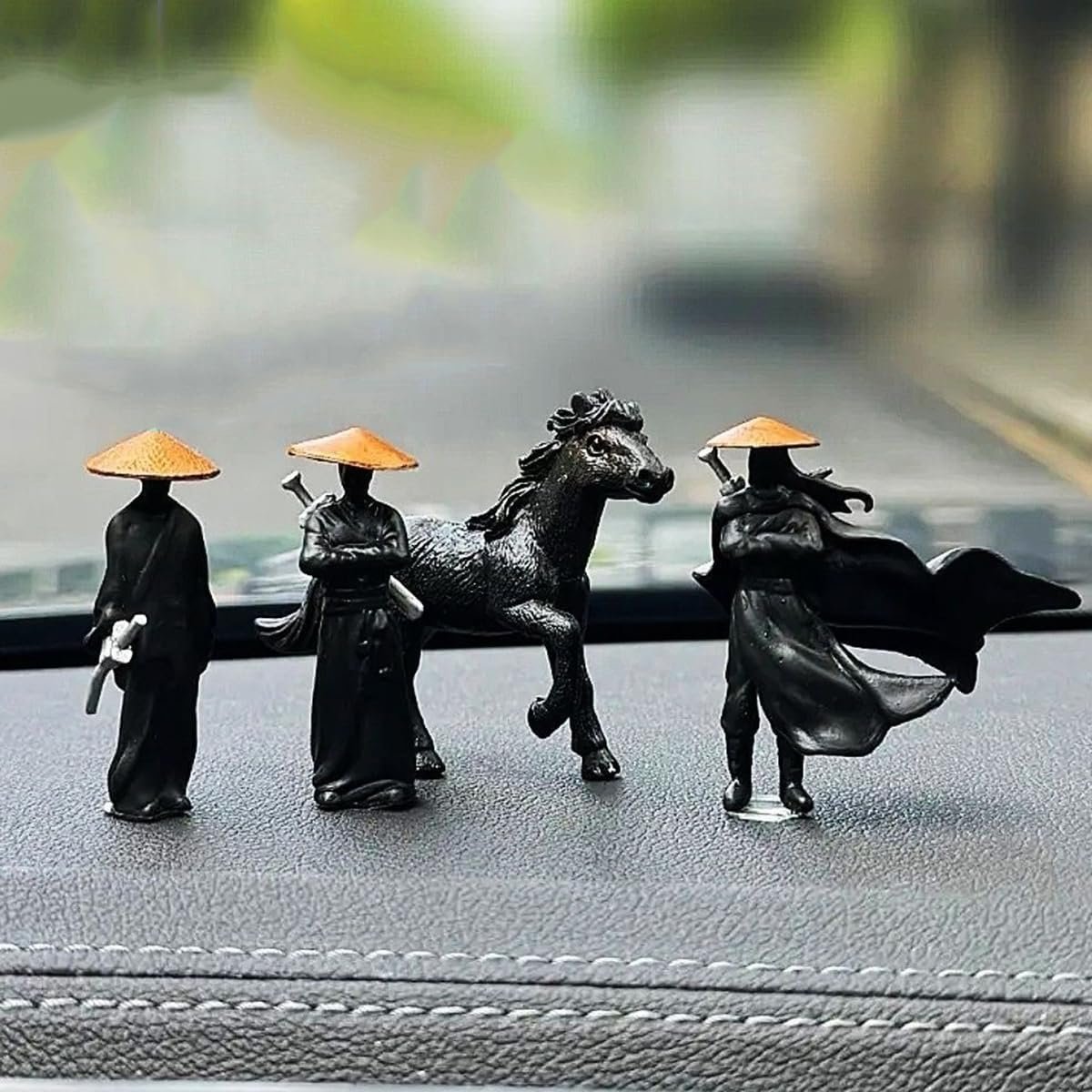 Mini Resin Chinese Swordsman Figurines, Car Rearview Mirror & Dashboard