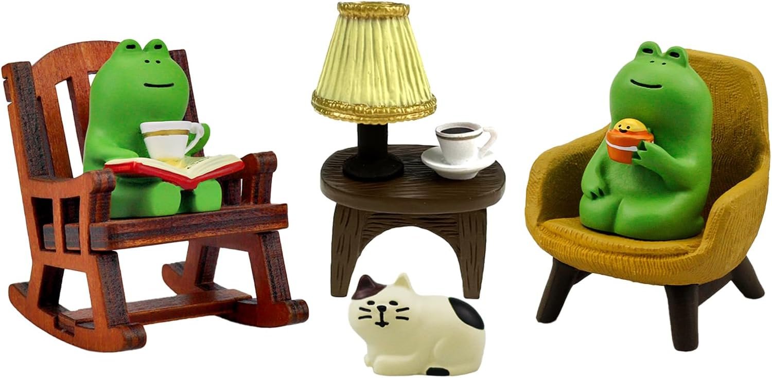 Refintural Miniature Frog Figurines Statue, Adorable Frog Collectibles for Desk