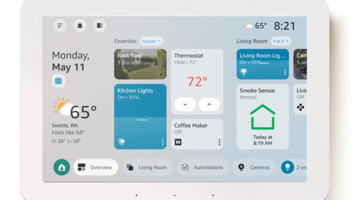 The Echo Hub shows the main screen which features indoor and outdoor temperatures as well as the status of different connected smart devices. This screen is customizable.