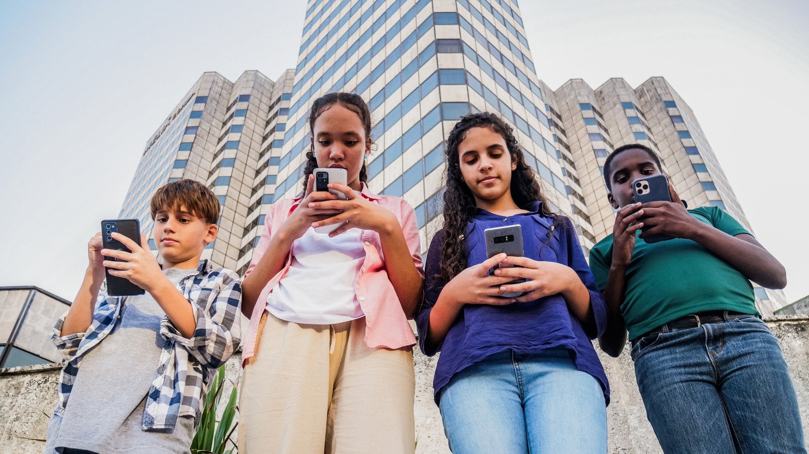 Australia's Social Media Ban May Not Be That Effective, Study Finds
