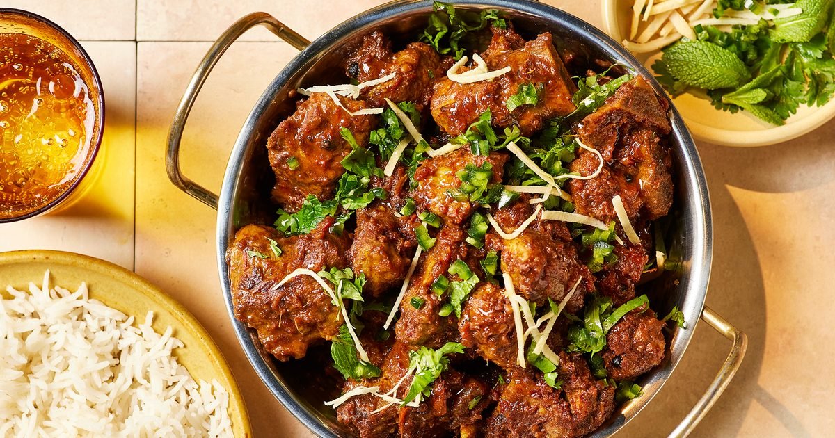 Lamb karahi with fennel and coriander recipe