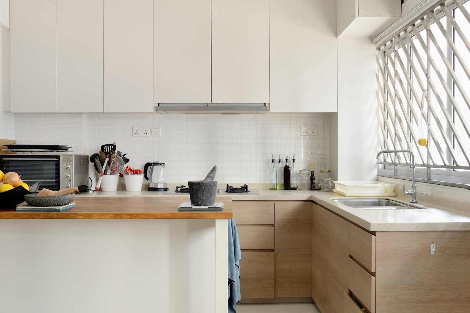 This 2026 Study Says to Paint Your Kitchen This Color (It’ll Increase Its Value!)