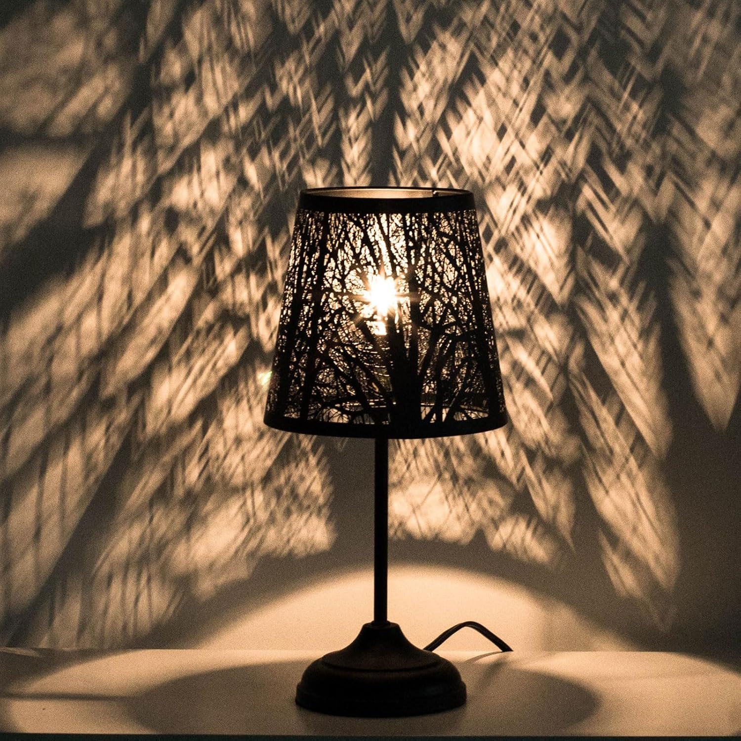 ZQQLITE Touch Control Table Lamp, Black Metal Tree Pattern Shadow