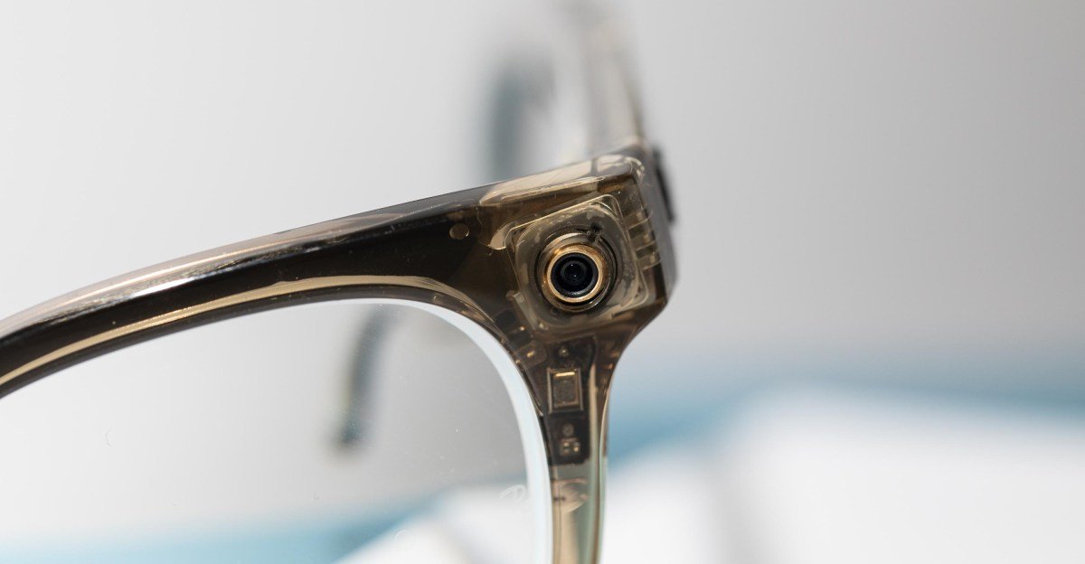 Apple is banking on privacy to set its smart glasses apart