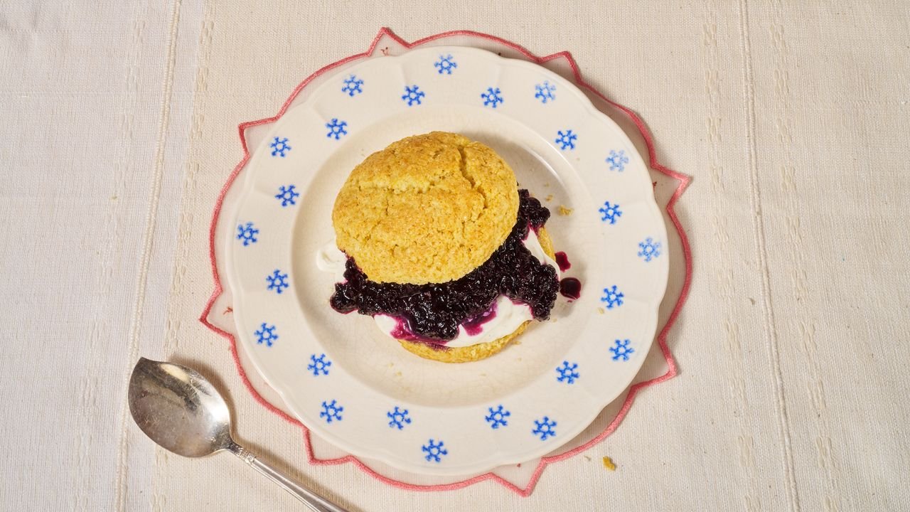 Blueberry Cornmeal Shortcakes Recipe | Epicurious