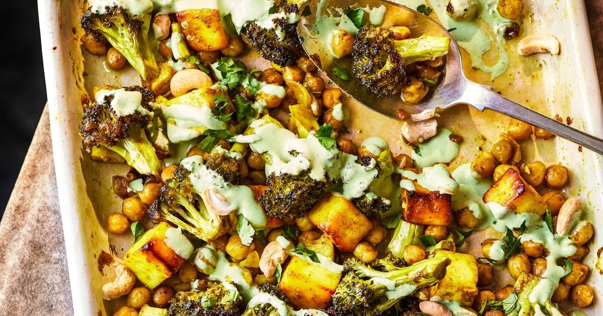 Garam masala paneer & broccoli traybake with green yogurt recipe