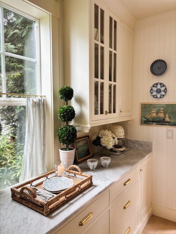 How to Create a Peaceful Morning at Home (Everyday Sanctuary)