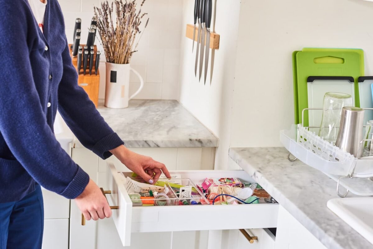 I Tried the Picture Frame Spice Storage Hack and It's Brilliant