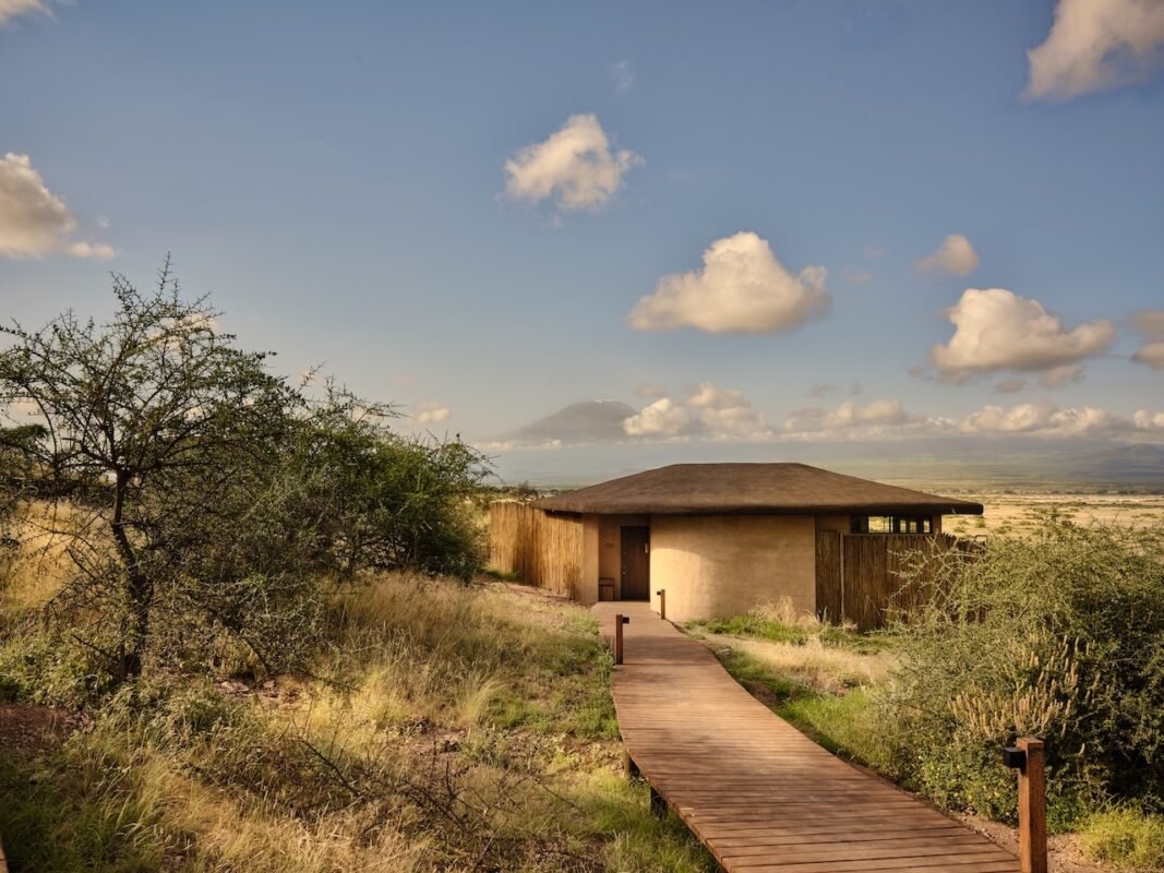 Luxury Frontiers Designs a Lodge That Belongs to Its Landscape