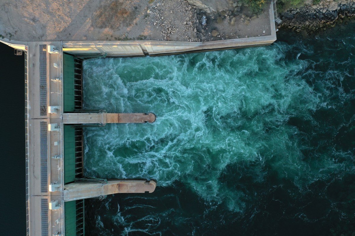 US government says Iran-linked hackers are disrupting American water and energy providers