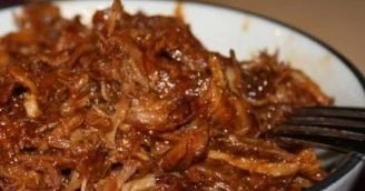 The easiest and best BBQ pulled pork recipe (slow cooker)
