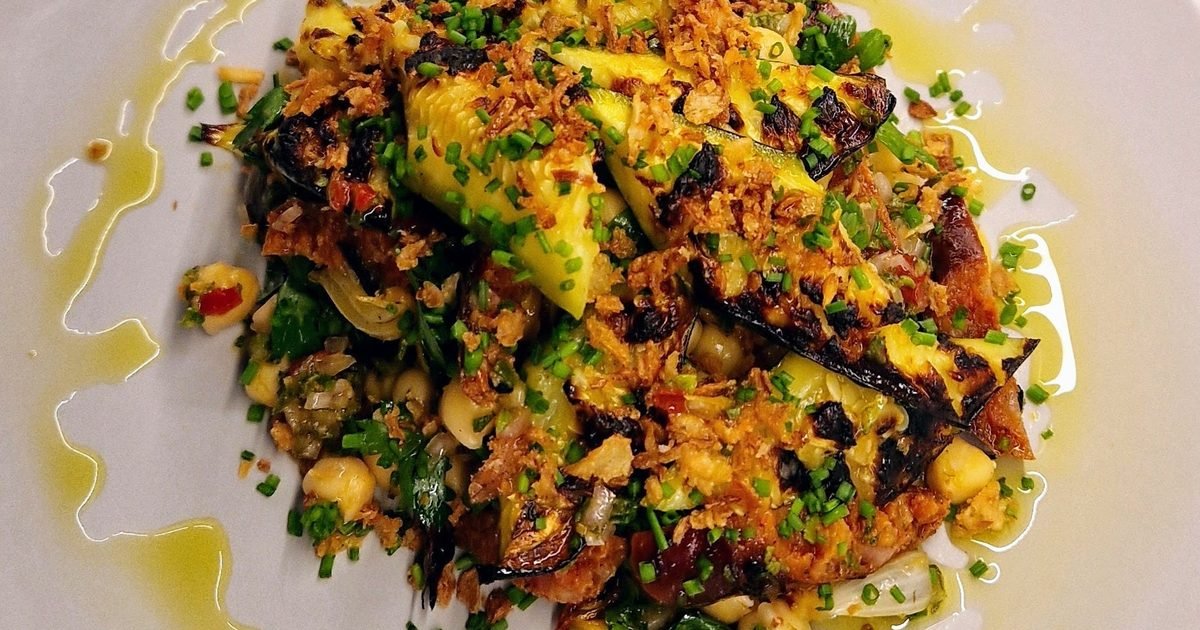 Courgette salad with Calabrian chilli dressing