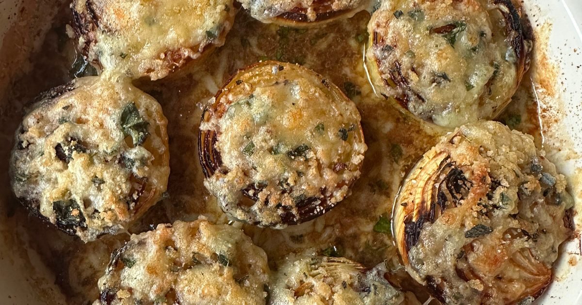Roasted cheese & sage onions